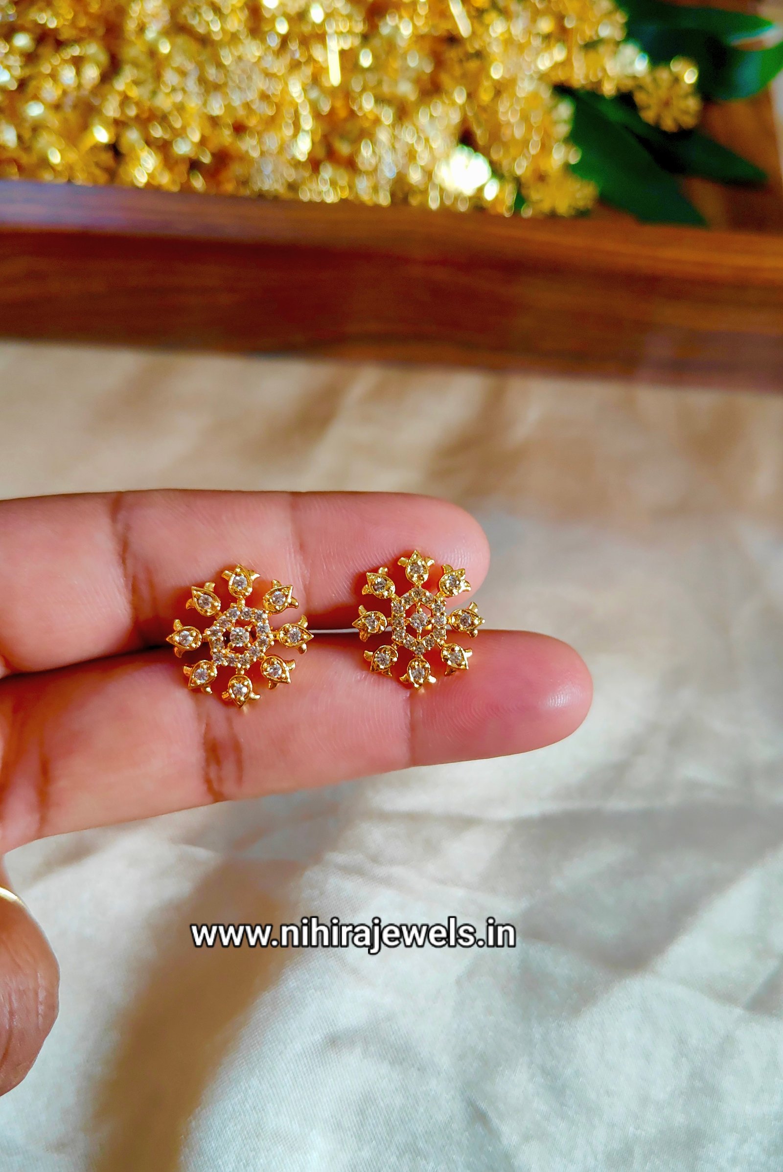 Manju Earstud Design 4