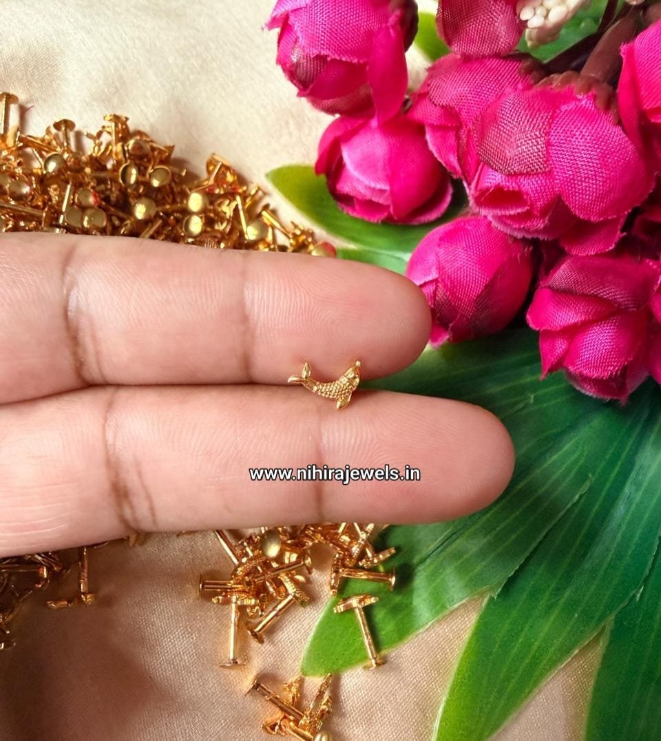 Dolphin Nosepin - 24K Gold Plated