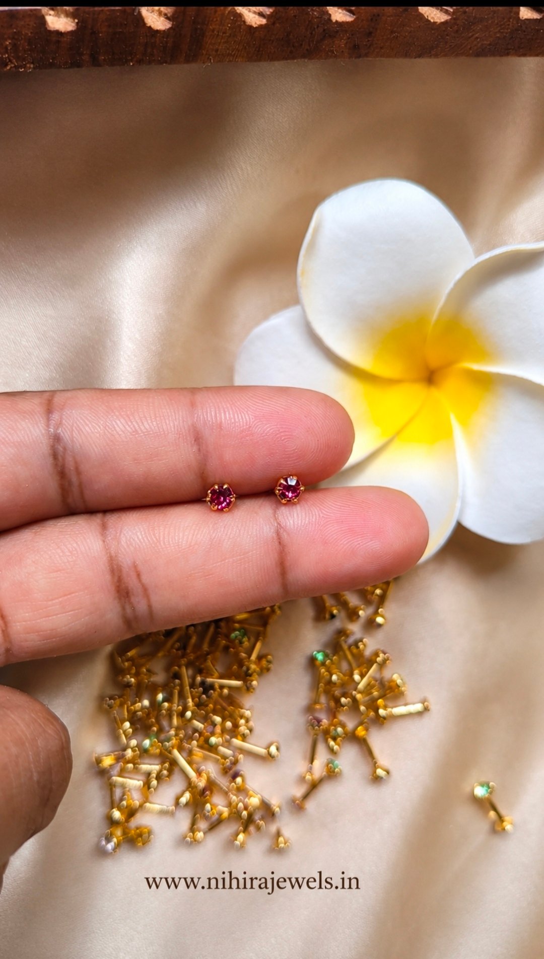 Pink Stone Earstud