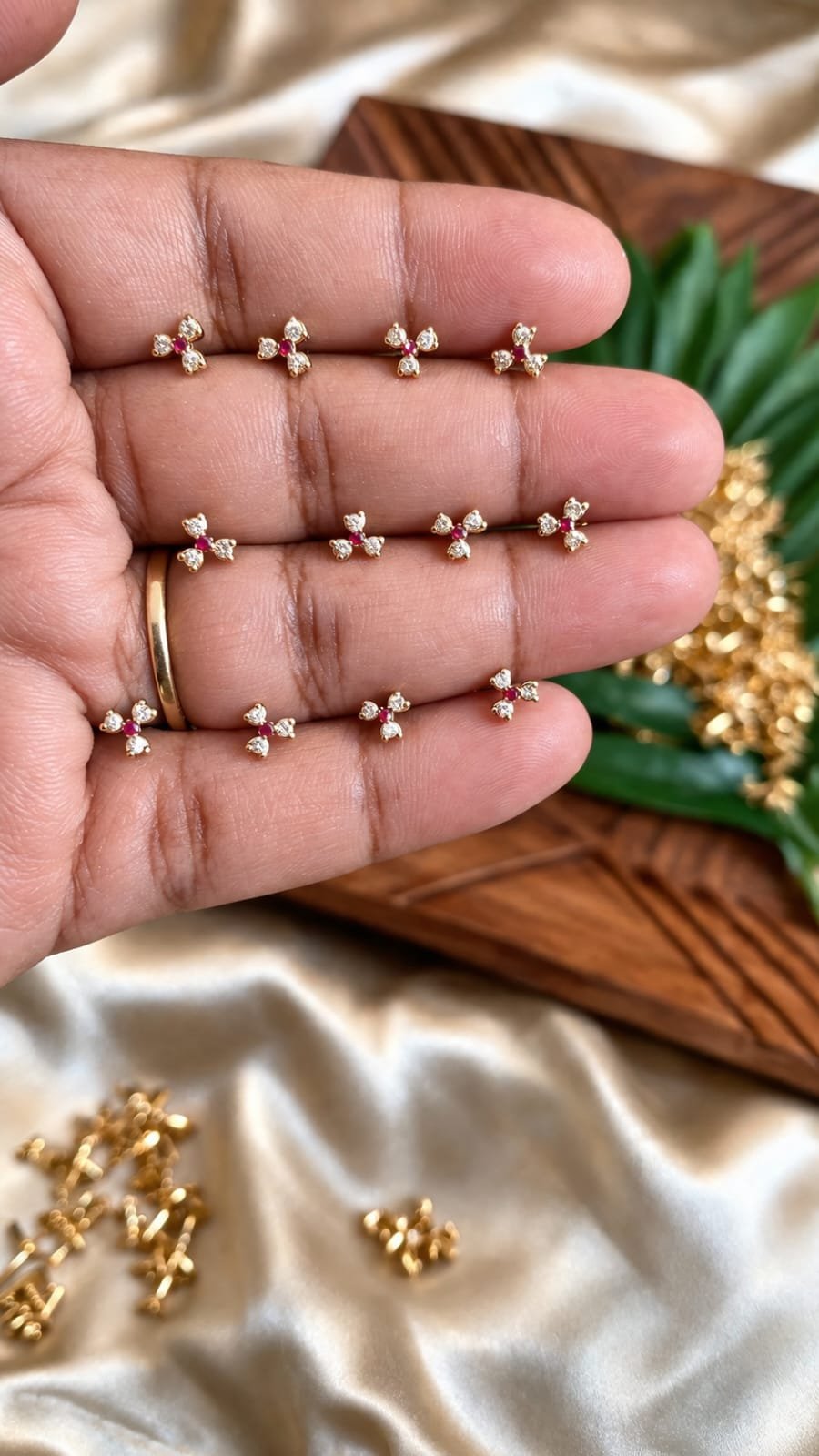 Ruby Bloom Earstud