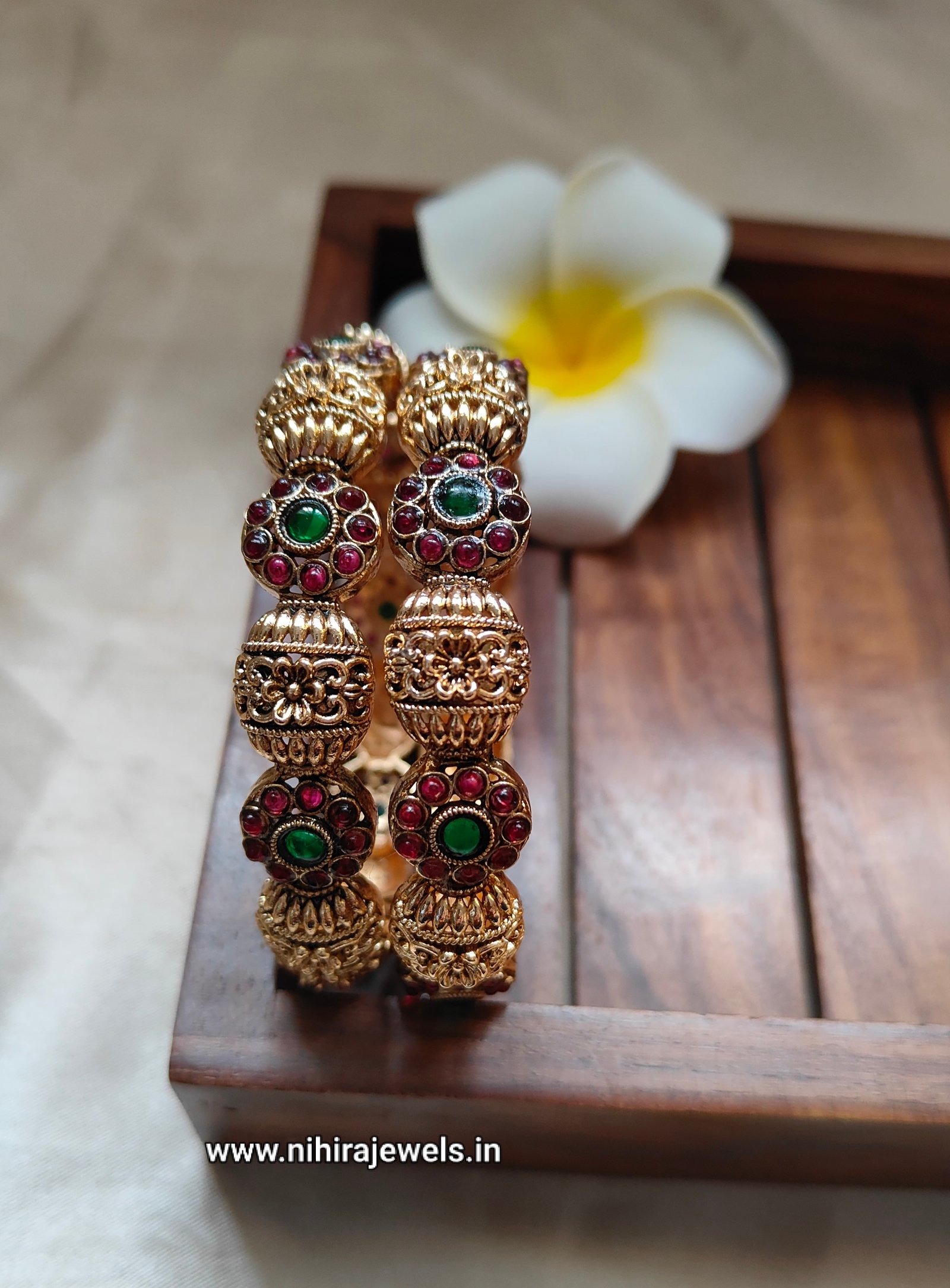 Sanvi Bangles -2 pieces