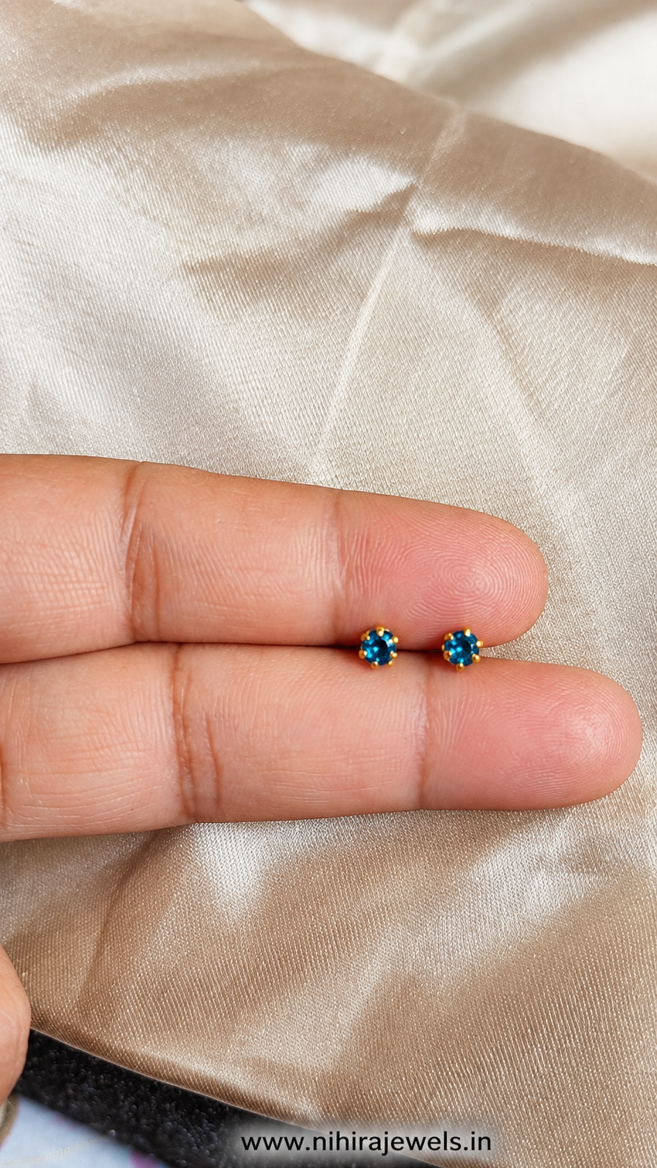 Teal Blue Stone Earstud