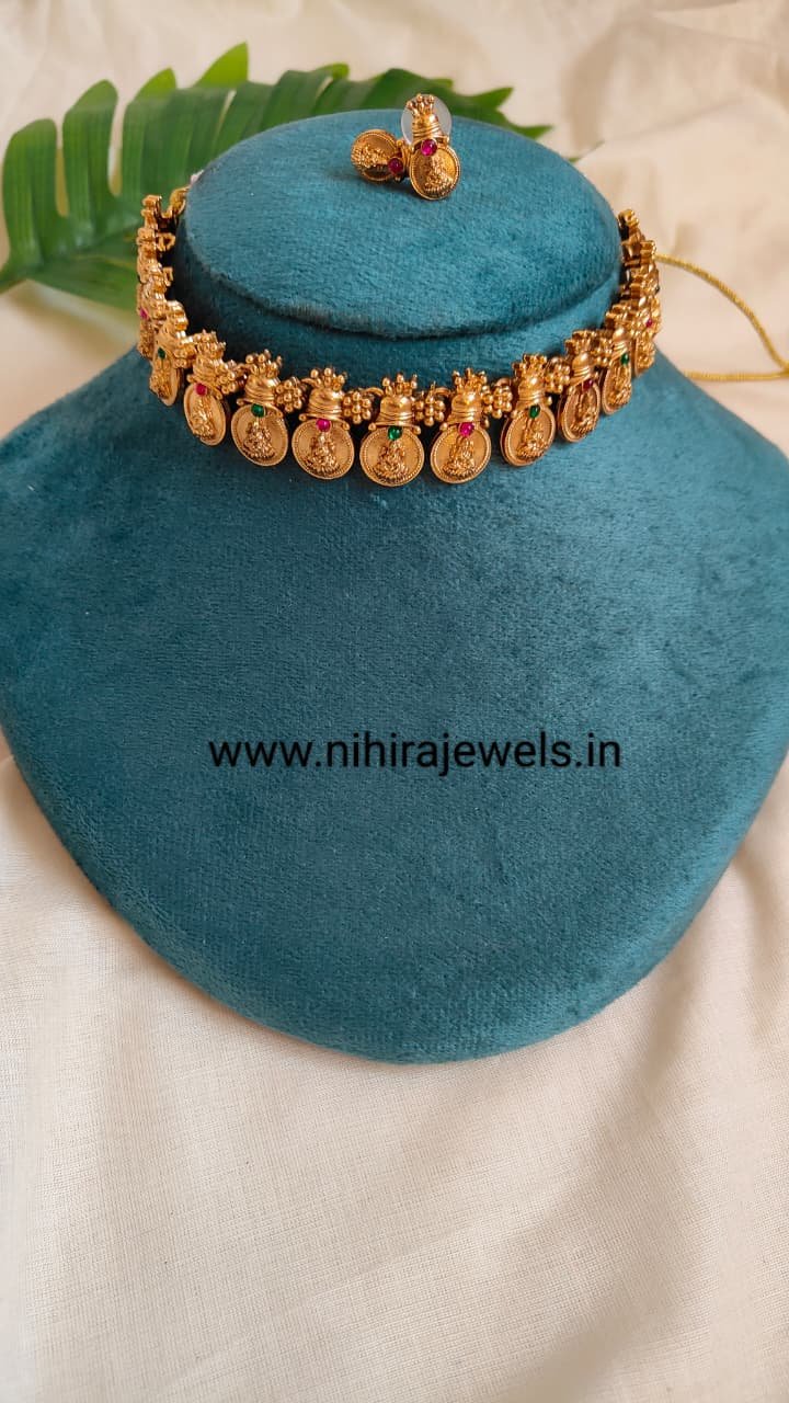 Padma Lakshmi Necklace NS0072