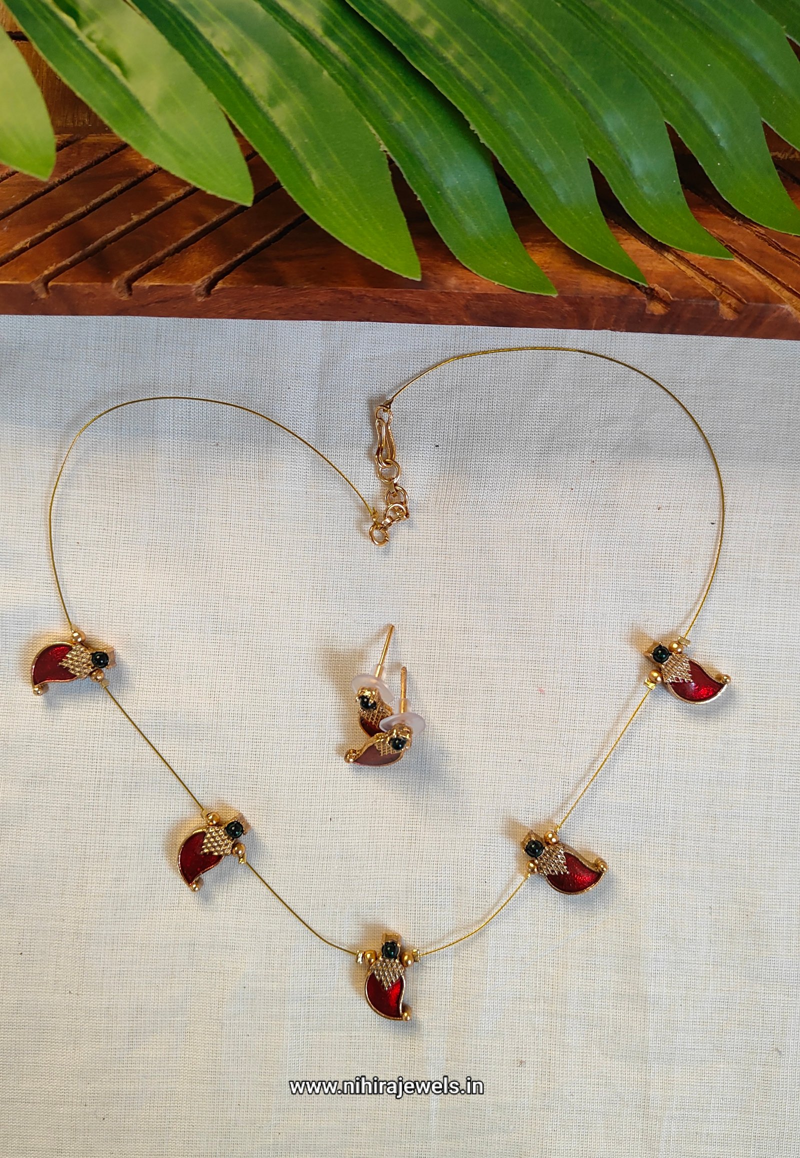 Thulasi Invisible Chain RED