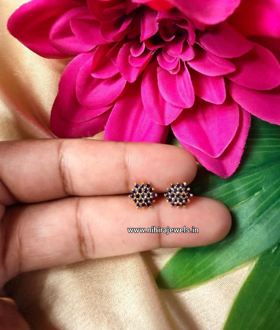 Tharaka Blue Earring (7.5 mm)