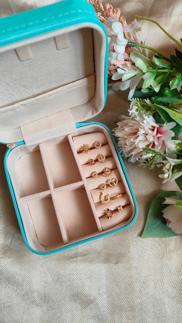 12 Nosepins + Jewels Box (Blue)